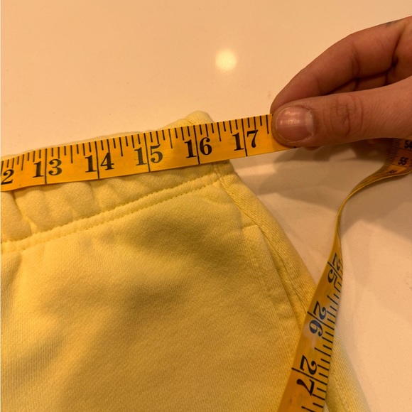 Fear of god Essentials Canary yellow sweat-shorts - Picture 6 of 10